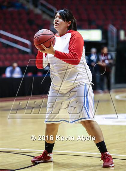 Thumbnail 2 in Window Rock vs South Mountain (AIA Div III Semifinal) photogallery.