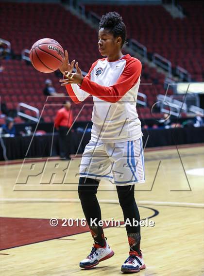 Thumbnail 2 in Window Rock vs South Mountain (AIA Div III Semifinal) photogallery.