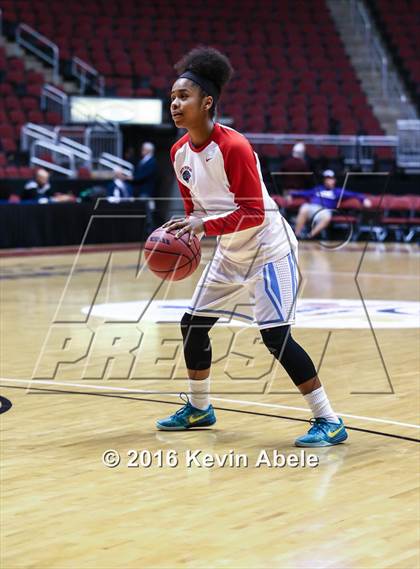 Thumbnail 3 in Window Rock vs South Mountain (AIA Div III Semifinal) photogallery.