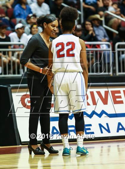 Thumbnail 1 in Window Rock vs South Mountain (AIA Div III Semifinal) photogallery.