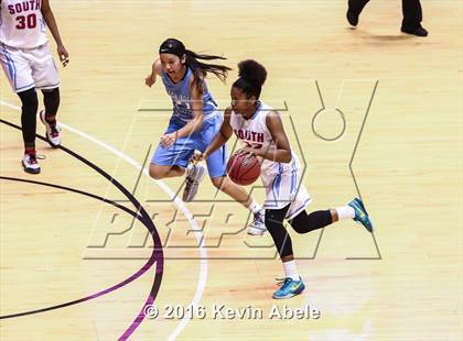Thumbnail 1 in Window Rock vs South Mountain (AIA Div III Semifinal) photogallery.