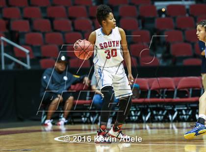 Thumbnail 1 in Window Rock vs South Mountain (AIA Div III Semifinal) photogallery.
