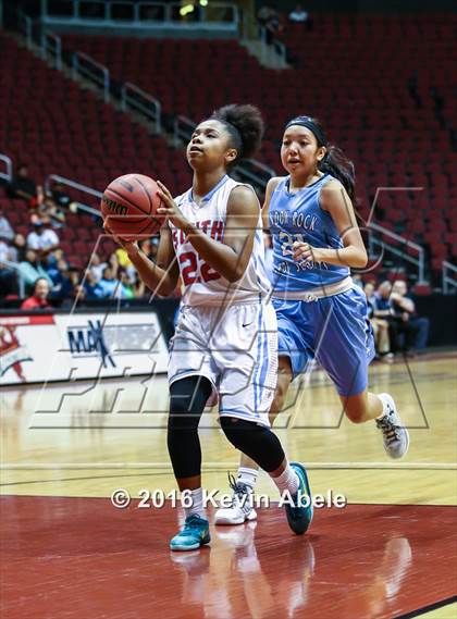 Thumbnail 2 in Window Rock vs South Mountain (AIA Div III Semifinal) photogallery.