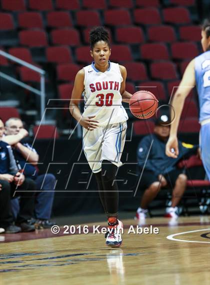 Thumbnail 1 in Window Rock vs South Mountain (AIA Div III Semifinal) photogallery.
