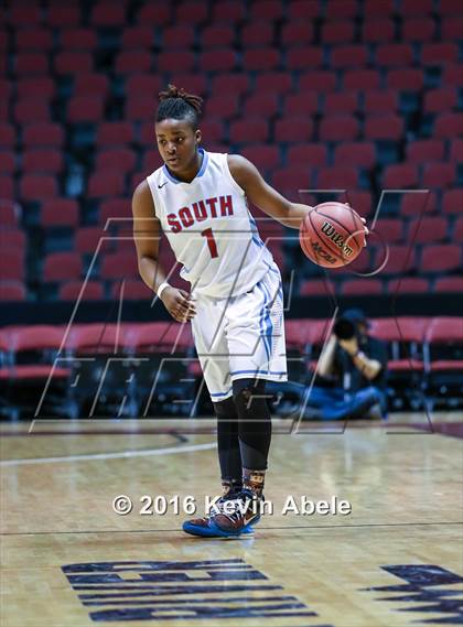 Thumbnail 1 in Window Rock vs South Mountain (AIA Div III Semifinal) photogallery.