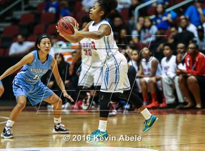 Thumbnail 1 in Window Rock vs South Mountain (AIA Div III Semifinal) photogallery.
