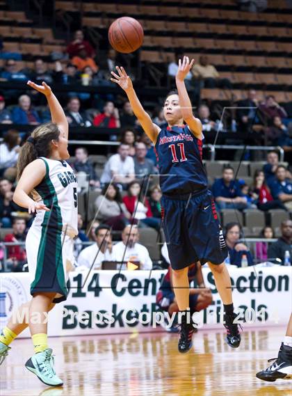 Thumbnail 2 in Garces vs. Tulare Western (CIF CS D2 Final) photogallery.