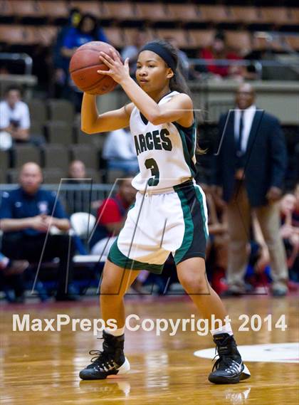 Thumbnail 1 in Garces vs. Tulare Western (CIF CS D2 Final) photogallery.