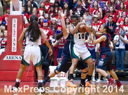 Thumbnail 3 in Garces vs. Tulare Western (CIF CS D2 Final) photogallery.