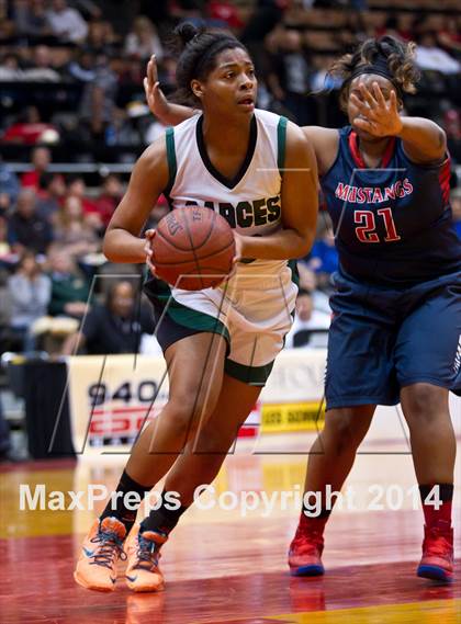 Thumbnail 3 in Garces vs. Tulare Western (CIF CS D2 Final) photogallery.