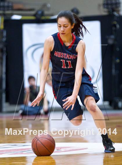 Thumbnail 3 in Garces vs. Tulare Western (CIF CS D2 Final) photogallery.