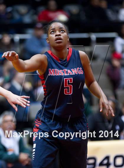 Thumbnail 3 in Garces vs. Tulare Western (CIF CS D2 Final) photogallery.