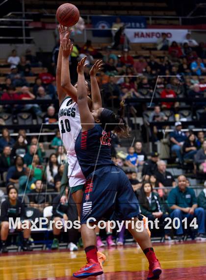 Thumbnail 2 in Garces vs. Tulare Western (CIF CS D2 Final) photogallery.