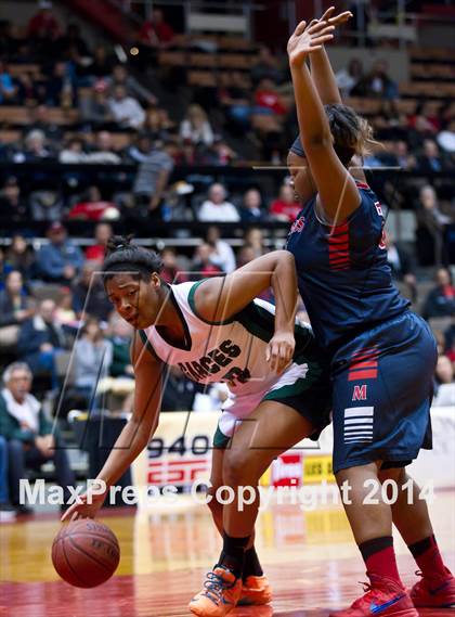 Thumbnail 2 in Garces vs. Tulare Western (CIF CS D2 Final) photogallery.