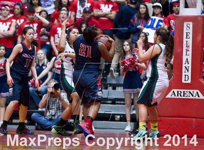 Thumbnail 3 in Garces vs. Tulare Western (CIF CS D2 Final) photogallery.
