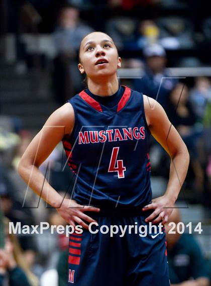 Thumbnail 3 in Garces vs. Tulare Western (CIF CS D2 Final) photogallery.