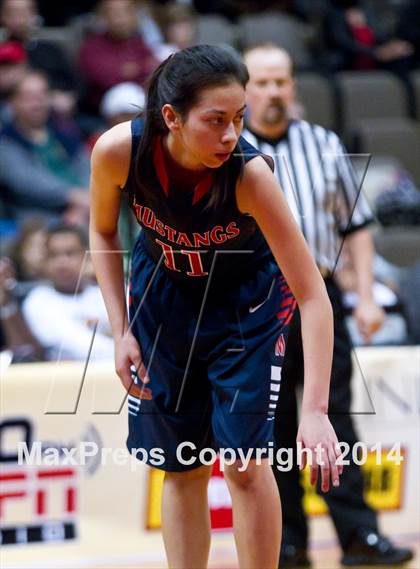 Thumbnail 2 in Garces vs. Tulare Western (CIF CS D2 Final) photogallery.