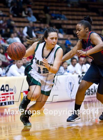 Thumbnail 2 in Garces vs. Tulare Western (CIF CS D2 Final) photogallery.