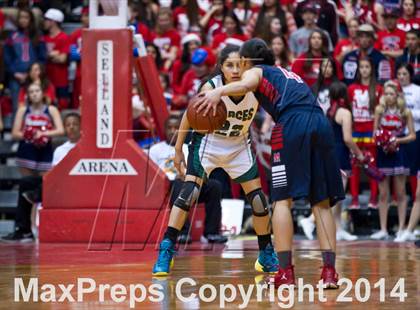 Thumbnail 3 in Garces vs. Tulare Western (CIF CS D2 Final) photogallery.
