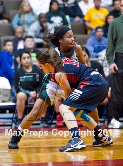 Thumbnail 3 in Garces vs. Tulare Western (CIF CS D2 Final) photogallery.