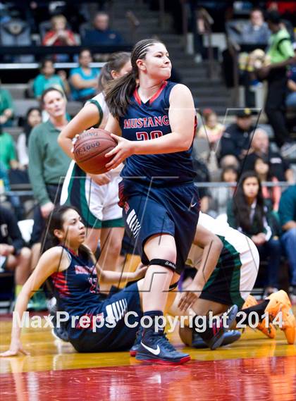Thumbnail 3 in Garces vs. Tulare Western (CIF CS D2 Final) photogallery.