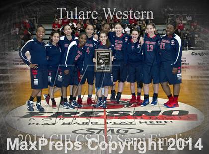 Thumbnail 2 in Garces vs. Tulare Western (CIF CS D2 Final) photogallery.
