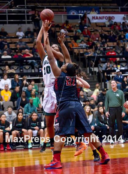 Thumbnail 1 in Garces vs. Tulare Western (CIF CS D2 Final) photogallery.