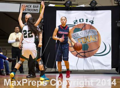 Thumbnail 2 in Garces vs. Tulare Western (CIF CS D2 Final) photogallery.