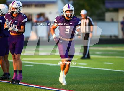 Thumbnail 3 in Ponder @ Bonham photogallery.