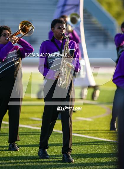 Thumbnail 3 in Ponder @ Bonham photogallery.