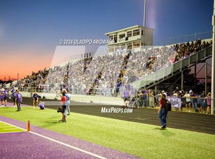 Thumbnail 2 in Ponder @ Bonham photogallery.