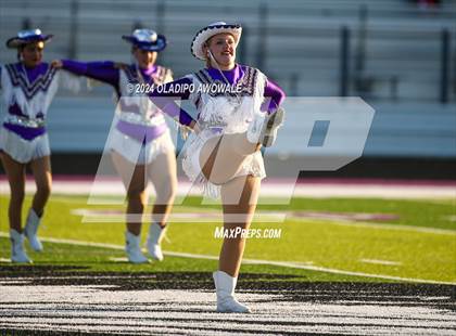 Thumbnail 2 in Ponder @ Bonham photogallery.