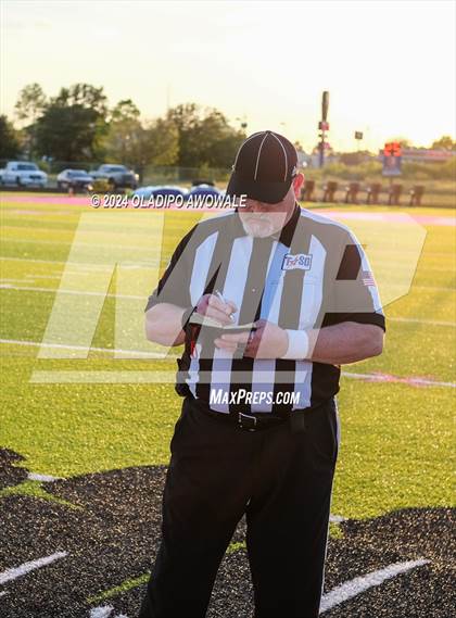 Thumbnail 3 in Ponder @ Bonham photogallery.
