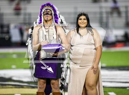 Thumbnail 3 in Ponder @ Bonham photogallery.