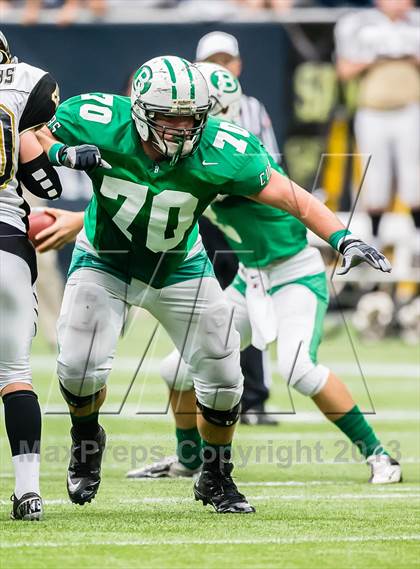 Thumbnail 1 in Brenham vs. Calhoun (UIL 4A D2 Semifinal) photogallery.