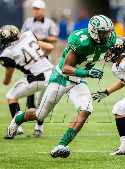 Thumbnail 2 in Brenham vs. Calhoun (UIL 4A D2 Semifinal) photogallery.