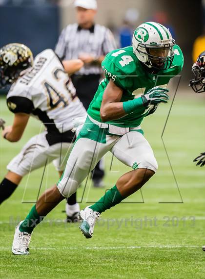 Thumbnail 1 in Brenham vs. Calhoun (UIL 4A D2 Semifinal) photogallery.