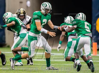 Thumbnail 2 in Brenham vs. Calhoun (UIL 4A D2 Semifinal) photogallery.