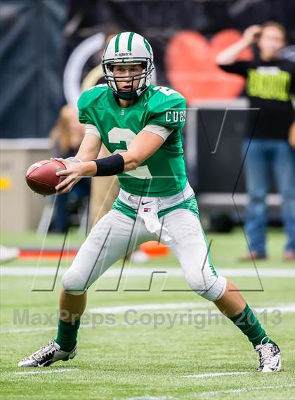 Thumbnail 1 in Brenham vs. Calhoun (UIL 4A D2 Semifinal) photogallery.