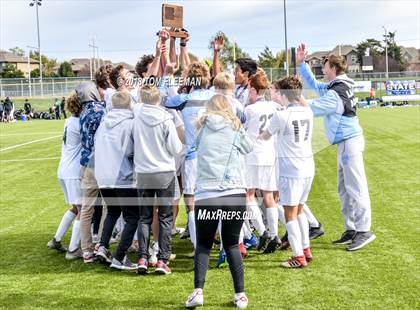 Thumbnail 1 in Derby vs East (KSHSAA 6A Semifinal) photogallery.