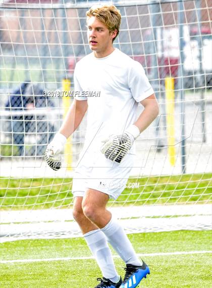 Thumbnail 3 in Derby vs East (KSHSAA 6A Semifinal) photogallery.
