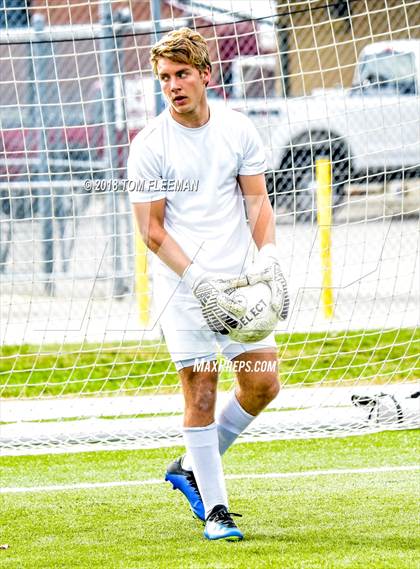Thumbnail 1 in Derby vs East (KSHSAA 6A Semifinal) photogallery.