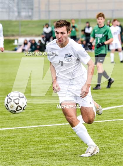 Thumbnail 3 in Derby vs East (KSHSAA 6A Semifinal) photogallery.
