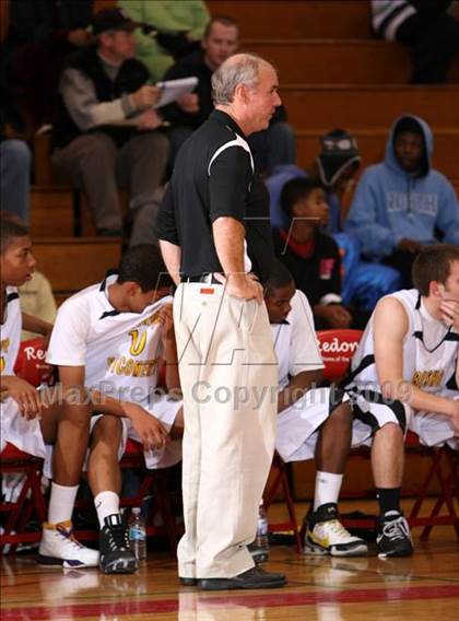 Thumbnail 3 in Bishop Montgomery vs. Kentridge (Sea Hawk Classic) photogallery.
