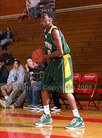 Thumbnail 3 in Bishop Montgomery vs. Kentridge (Sea Hawk Classic) photogallery.