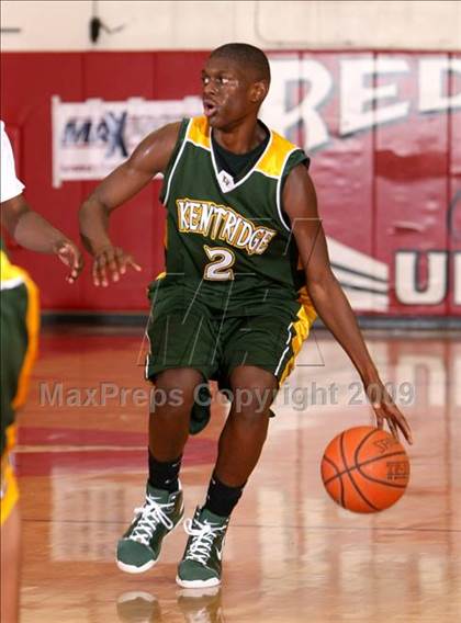 Thumbnail 3 in Bishop Montgomery vs. Kentridge (Sea Hawk Classic) photogallery.