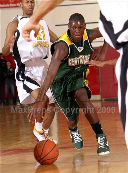 Thumbnail 2 in Bishop Montgomery vs. Kentridge (Sea Hawk Classic) photogallery.
