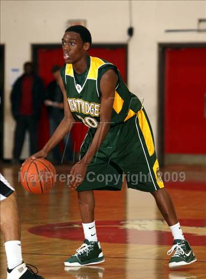 Thumbnail 1 in Bishop Montgomery vs. Kentridge (Sea Hawk Classic) photogallery.