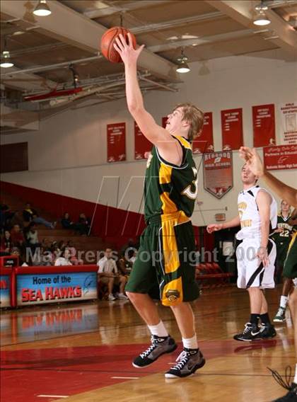 Thumbnail 1 in Bishop Montgomery vs. Kentridge (Sea Hawk Classic) photogallery.