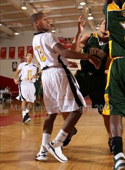 Thumbnail 1 in Bishop Montgomery vs. Kentridge (Sea Hawk Classic) photogallery.